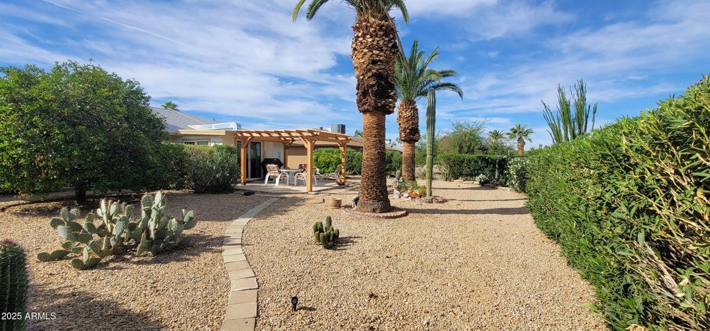 Image 55 of property listing at 13218 W LA TERRAZA Drive, Sun City West, AZ 85375