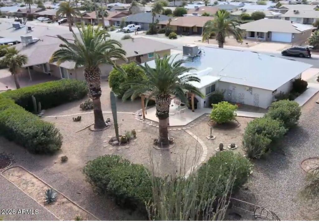 Image 9 of property listing at 13218 W LA TERRAZA Drive, Sun City West, AZ 85375