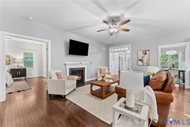 8113 Clancy Ct, Chesterfield, VA 23838