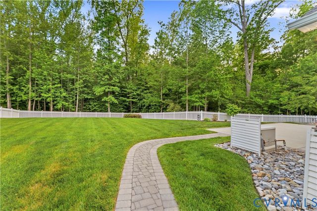 8113 Clancy Ct, Chesterfield, VA 23838