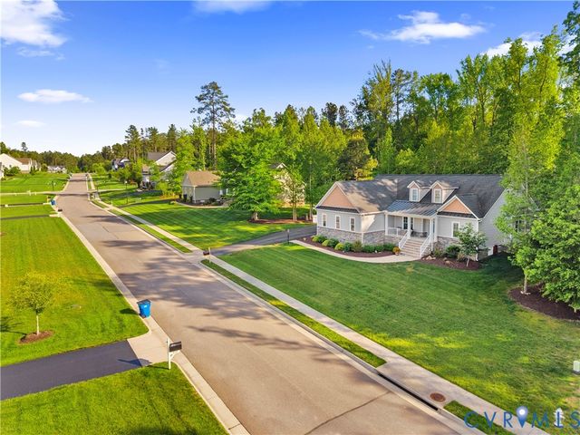 8113 Clancy Ct, Chesterfield, VA 23838