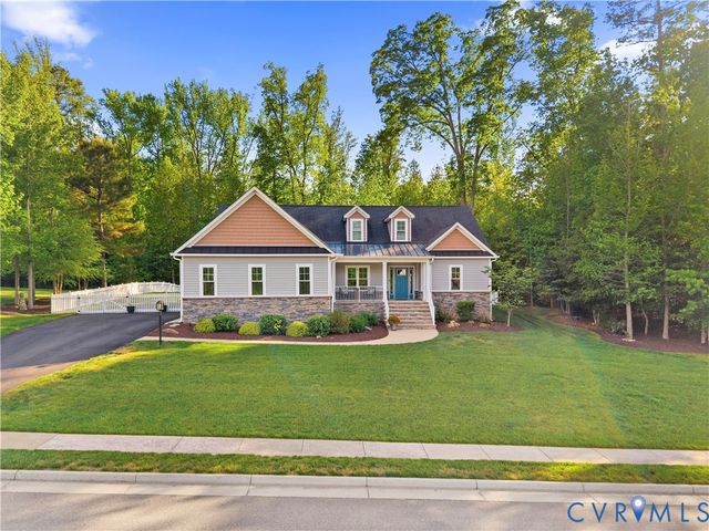 8113 Clancy Ct, Chesterfield, VA 23838