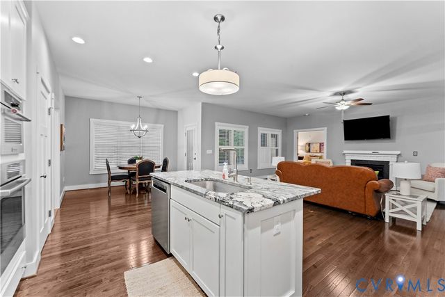 8113 Clancy Ct, Chesterfield, VA 23838