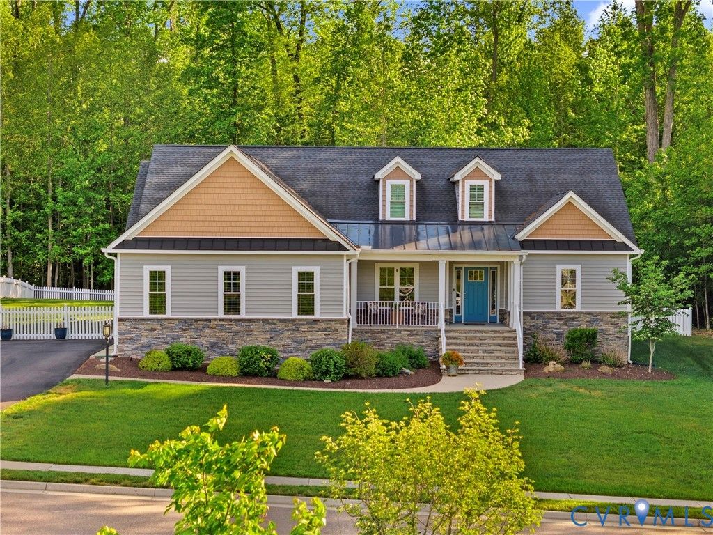 8113 Clancy Ct, Chesterfield, VA 23838