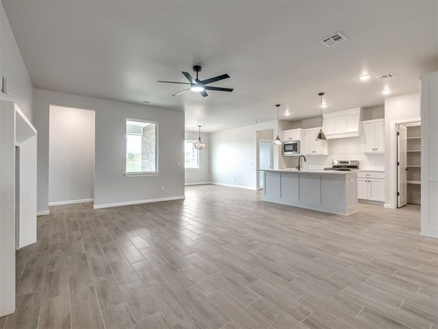 14313 Village Trail, Piedmont, OK 73078