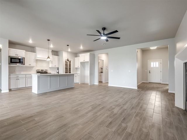 14313 Village Trail, Piedmont, OK 73078