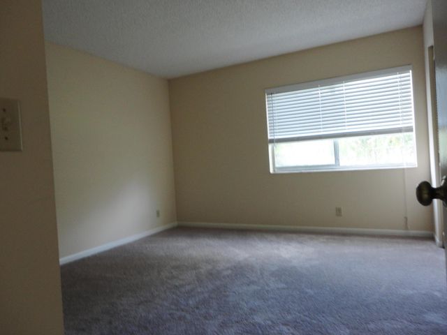 4801 Sable Pine Circle D1, West Palm Beach, FL 33417