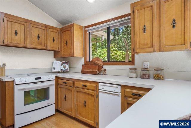 3519 NW Robin Pl, Corvallis, OR 97330