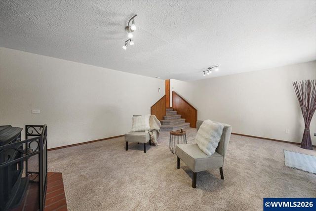 3519 NW Robin Pl, Corvallis, OR 97330