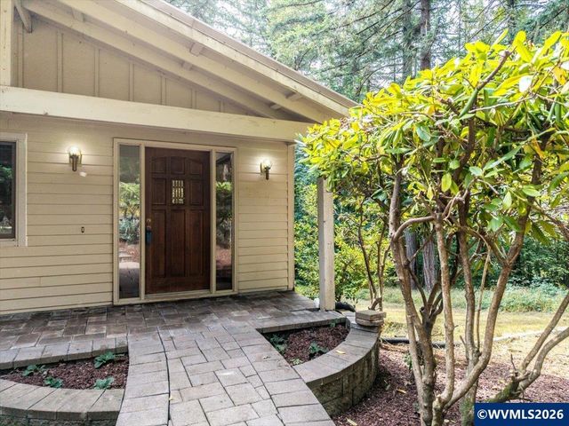 3519 NW Robin Pl, Corvallis, OR 97330