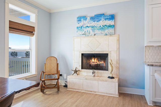 1759 Redfish Lane, Port Bolivar, TX 77650