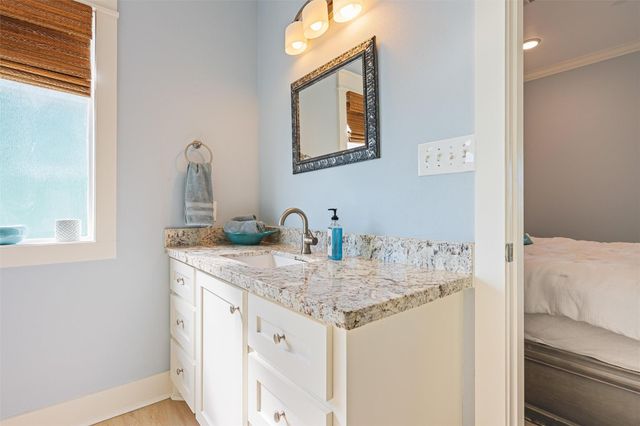 1759 Redfish Lane, Port Bolivar, TX 77650