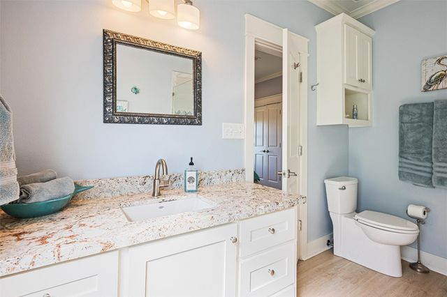 1759 Redfish Lane, Port Bolivar, TX 77650