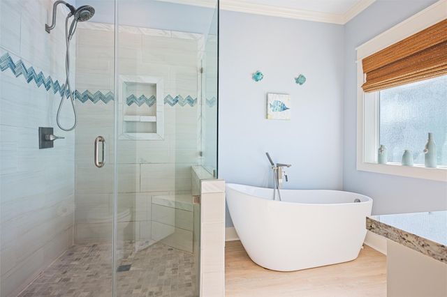 1759 Redfish Lane, Port Bolivar, TX 77650