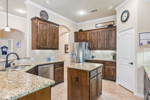 821 Mist Flower Drive, Little Elm, TX 75068