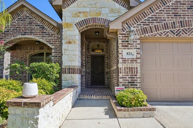 821 Mist Flower Drive, Little Elm, TX 75068