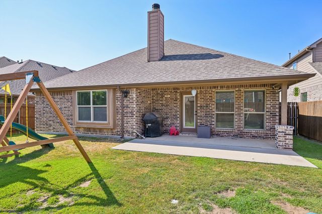 821 Mist Flower Drive, Little Elm, TX 75068
