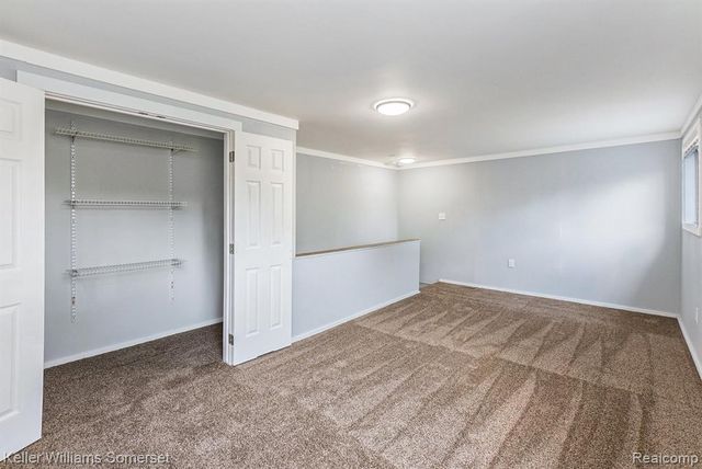 8233 Meadow Avenue, Warren, MI 48089