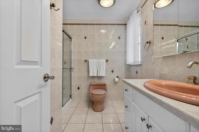 701 BRIDGEVIEW RD, Feasterville Trevose, PA 19053