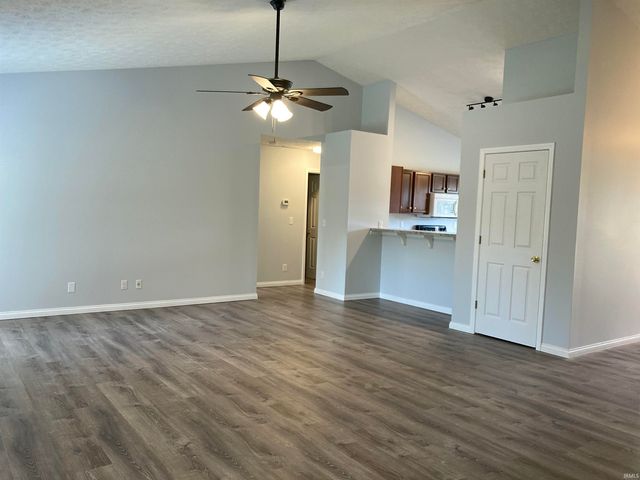 3801 Timber Cove, Evansville, IN 47715