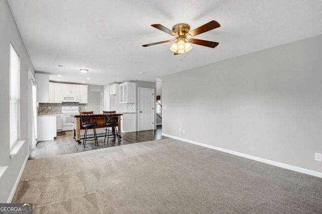 301 Red Maple Way, Dallas, GA 30157