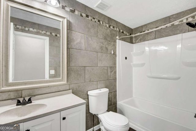 301 Red Maple Way, Dallas, GA 30157