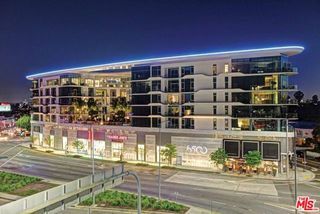 8500 Burton Way 517, Los Angeles, CA 90048