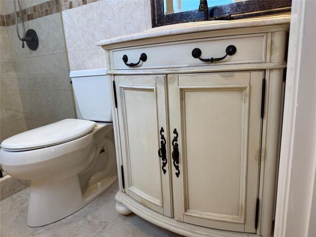 11741 NW 30th Place, Sunrise, FL 33323