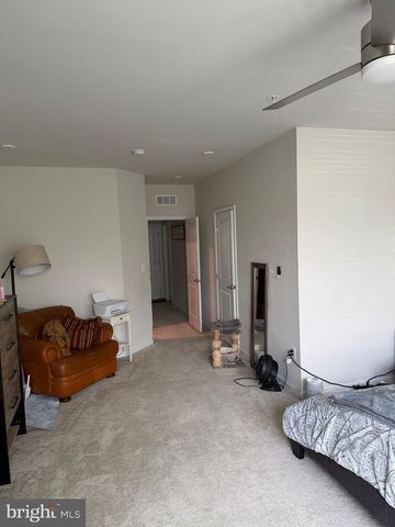 7901 INDEPENDENCE DR, Spotsylvania, VA 22553
