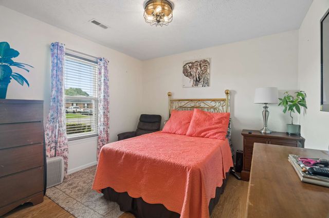 1027 Auldridge Dr, Christiana, TN 37037