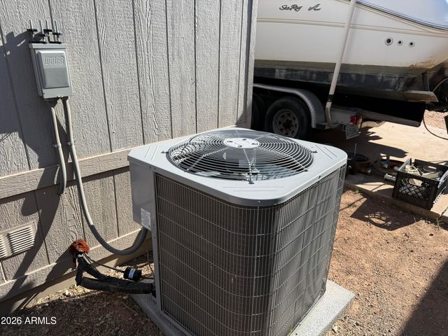 694 S DESERT VIEW Drive, Apache Junction, AZ 85120