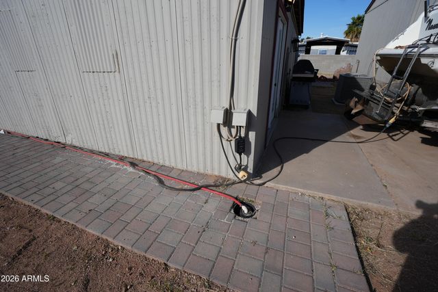 694 S DESERT VIEW Drive, Apache Junction, AZ 85120