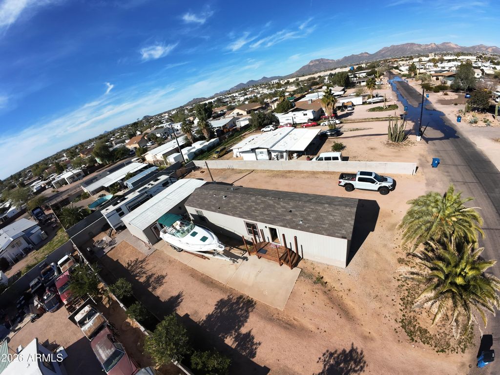 Image 20 of property listing at 694 S DESERT VIEW Drive, Apache Junction, AZ 85120