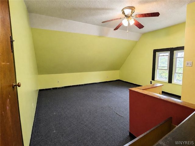 10 Grimes Street, Buffalo, NY 14212