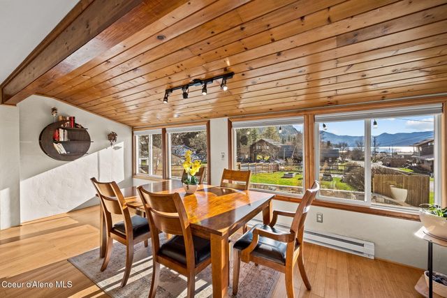 16587 E 6th St, Bayview, ID 83803