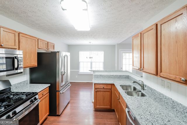 4220 Crestside Ridge, Snellville, GA 30039