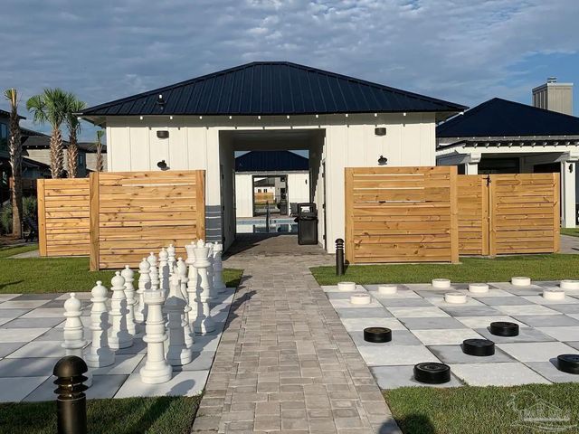 13833 Red Drum Ct, Pensacola, FL 32507