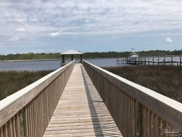 13833 Red Drum Ct, Pensacola, FL 32507