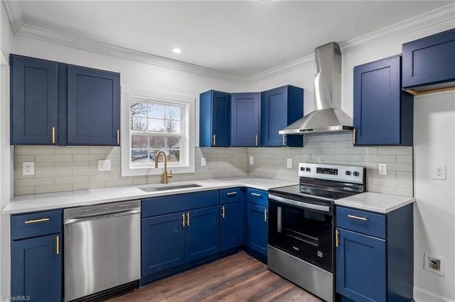 208 Warner Street, Thomasville, NC 27360