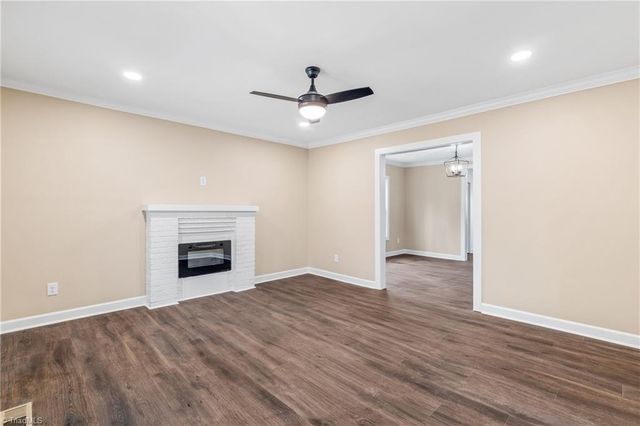 208 Warner Street, Thomasville, NC 27360