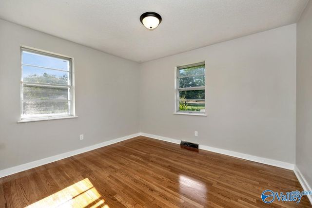 2420 Redmont Road, Huntsville, AL 35810