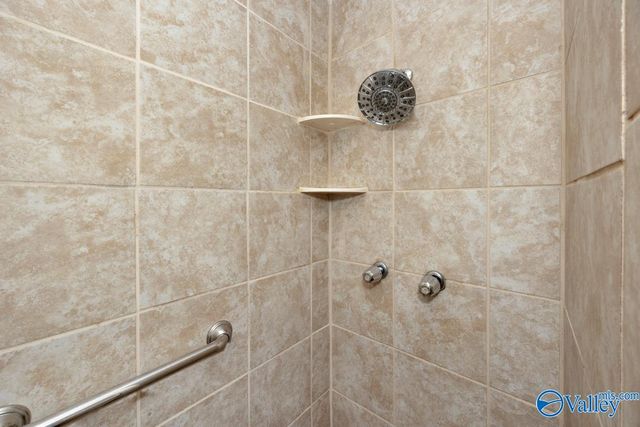 2420 Redmont Road, Huntsville, AL 35810