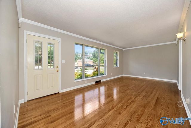 2420 Redmont Road, Huntsville, AL 35810