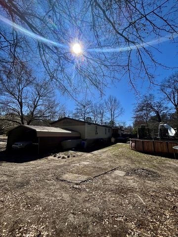 563 Chestnut Road, Walterboro, SC 29488