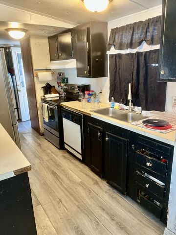 563 Chestnut Road, Walterboro, SC 29488