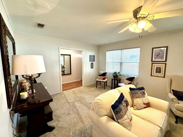 1501 Ford St, Kerrville, TX 78028