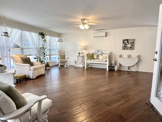 1501 Ford St, Kerrville, TX 78028