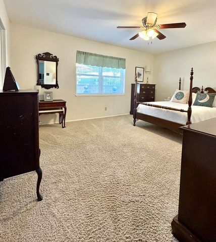 1501 Ford St, Kerrville, TX 78028