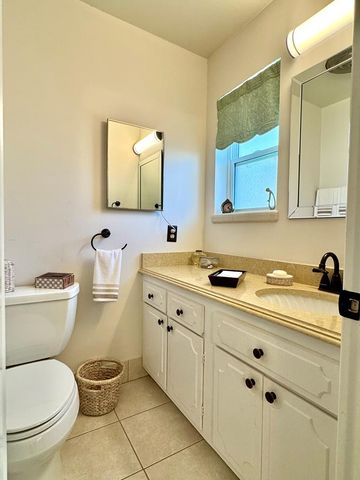 1501 Ford St, Kerrville, TX 78028