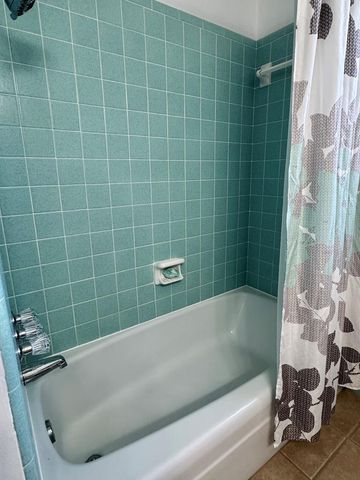 1501 Ford St, Kerrville, TX 78028